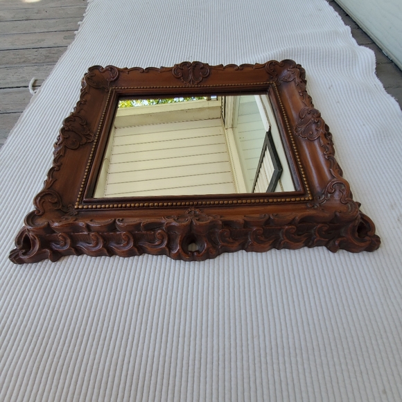Vintage Mirror 18"x15" Brown Wood Look Heavy Plastic Resin Frame Ornate - Picture 8 of 11